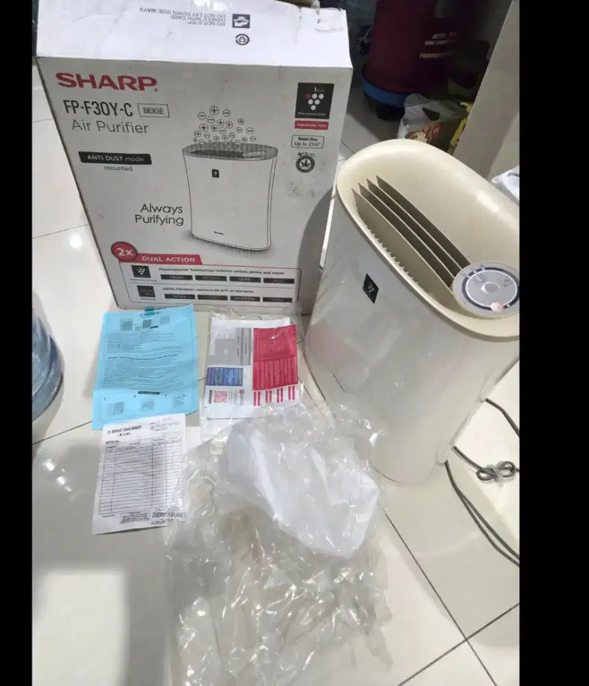 Kipas angin peyejuk sharp FP - F30Y - C51W Plasma cluster ION ori asli