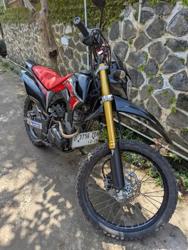 crf 2019 kumplit