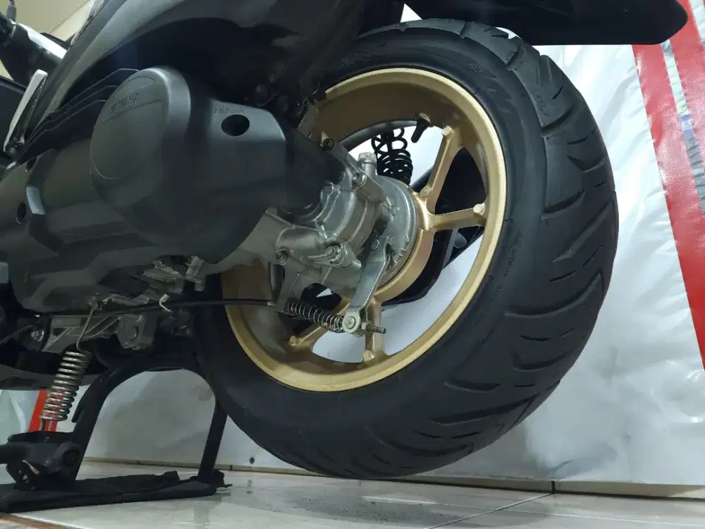 ( KREDIT DP 500RB ) YAMAHA NEW AEROX ABS CONNETED TH 2021 MULUS GRESS