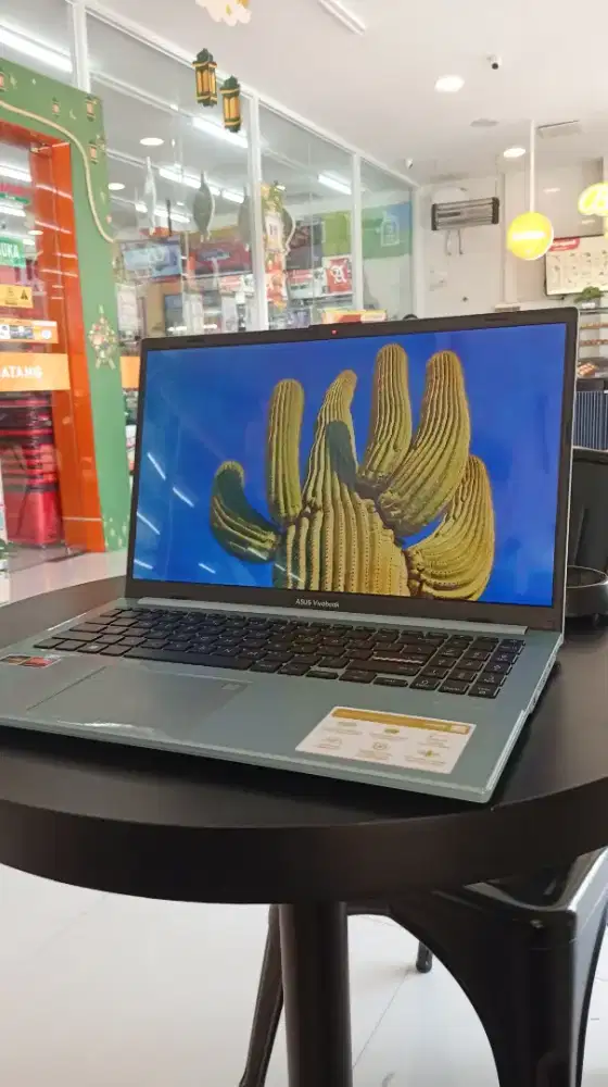 Laptop Asus vivobook go 15 oled ryzen 3 Ram 8gb