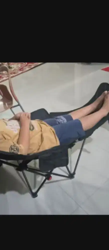 kursi lipat sandaran kaki