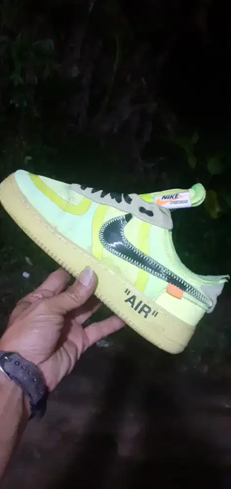 Nike Air Force second