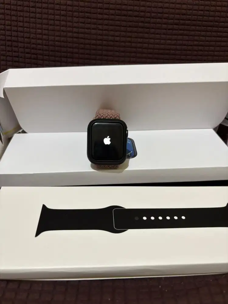 Apple watch series 6 40mm black