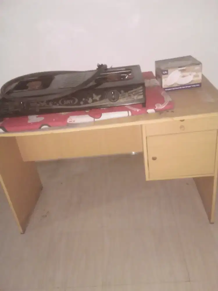 Jual meja dan kompor gas 2 tungku merk sry