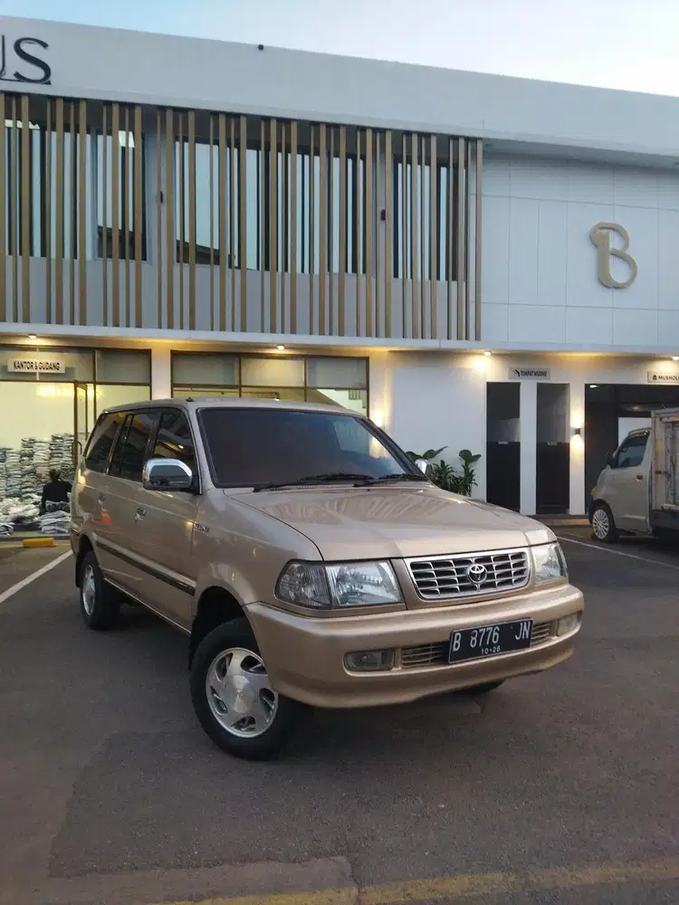 Toyota Kijang 2001 Bensin