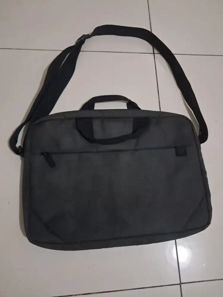 Tas Laptop Hp Bawaan