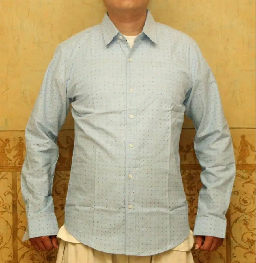 Kemeja Pria Lengan Panjang import wrn biru muda motif totol