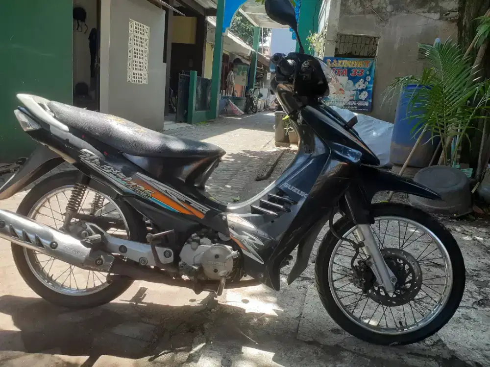 Di jual ajah apa ada nya