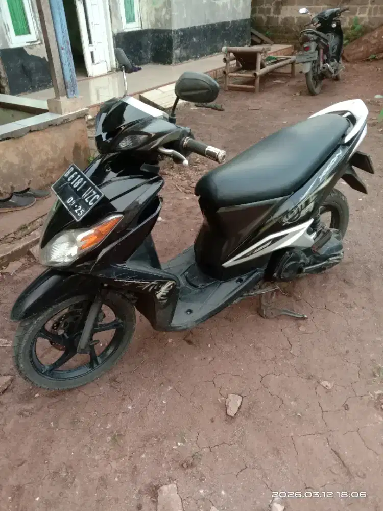 Yamaha Xeon 125 surat lengkap