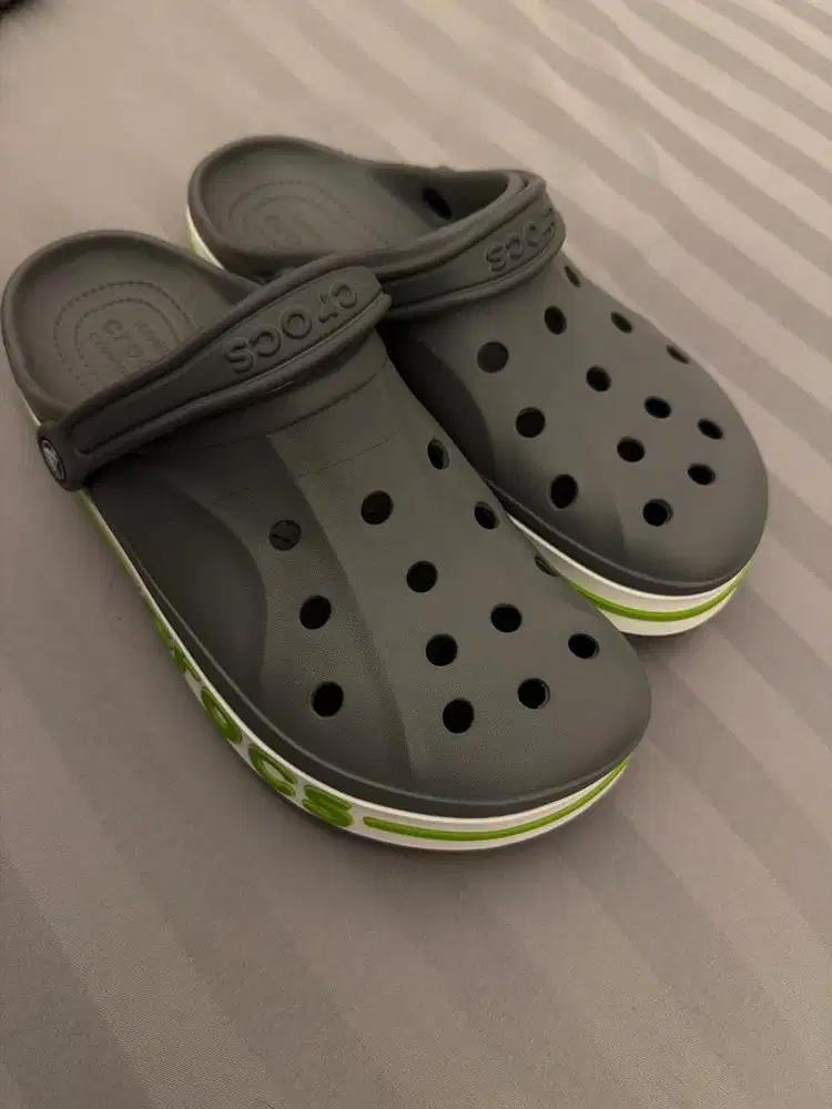 Sandal cross baru ukuran 43/44 dan 36/37