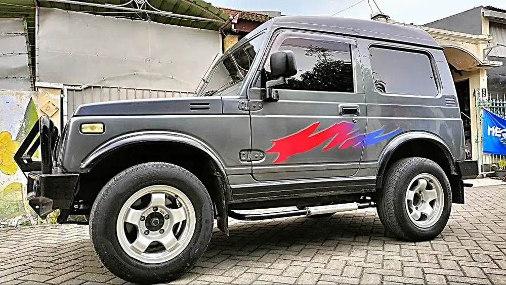 Katana GX th 2001 L - Pajak Hidup taat