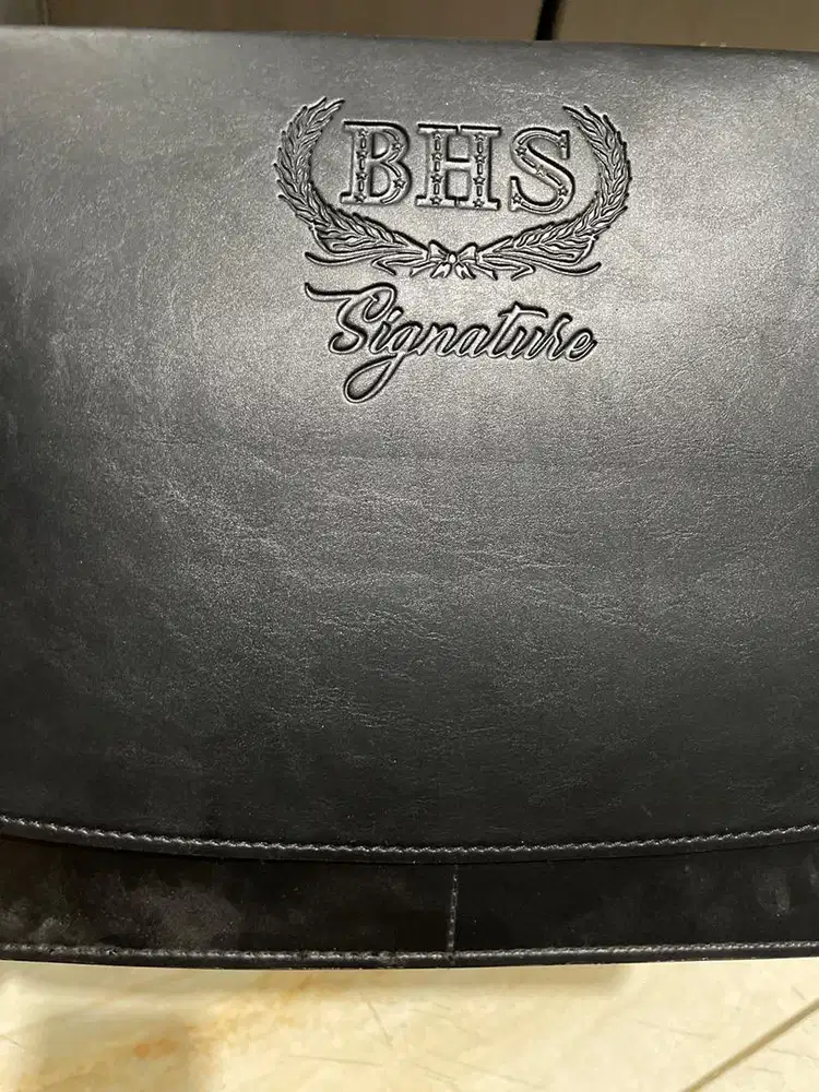 Sarung BHS Signature tipe SSH