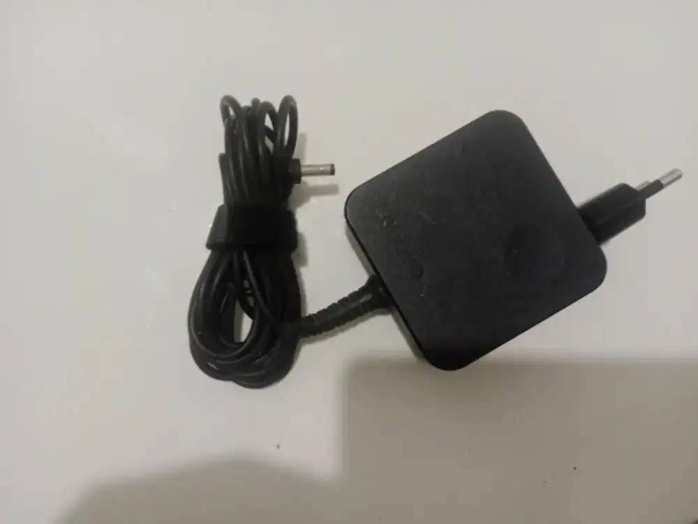 Adaptor lenovo asli 100%