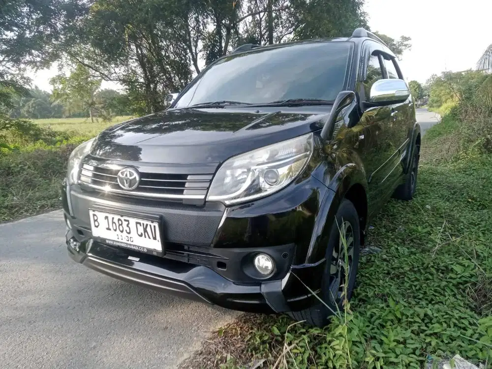 Forsale Toyota Rush S manual 2014