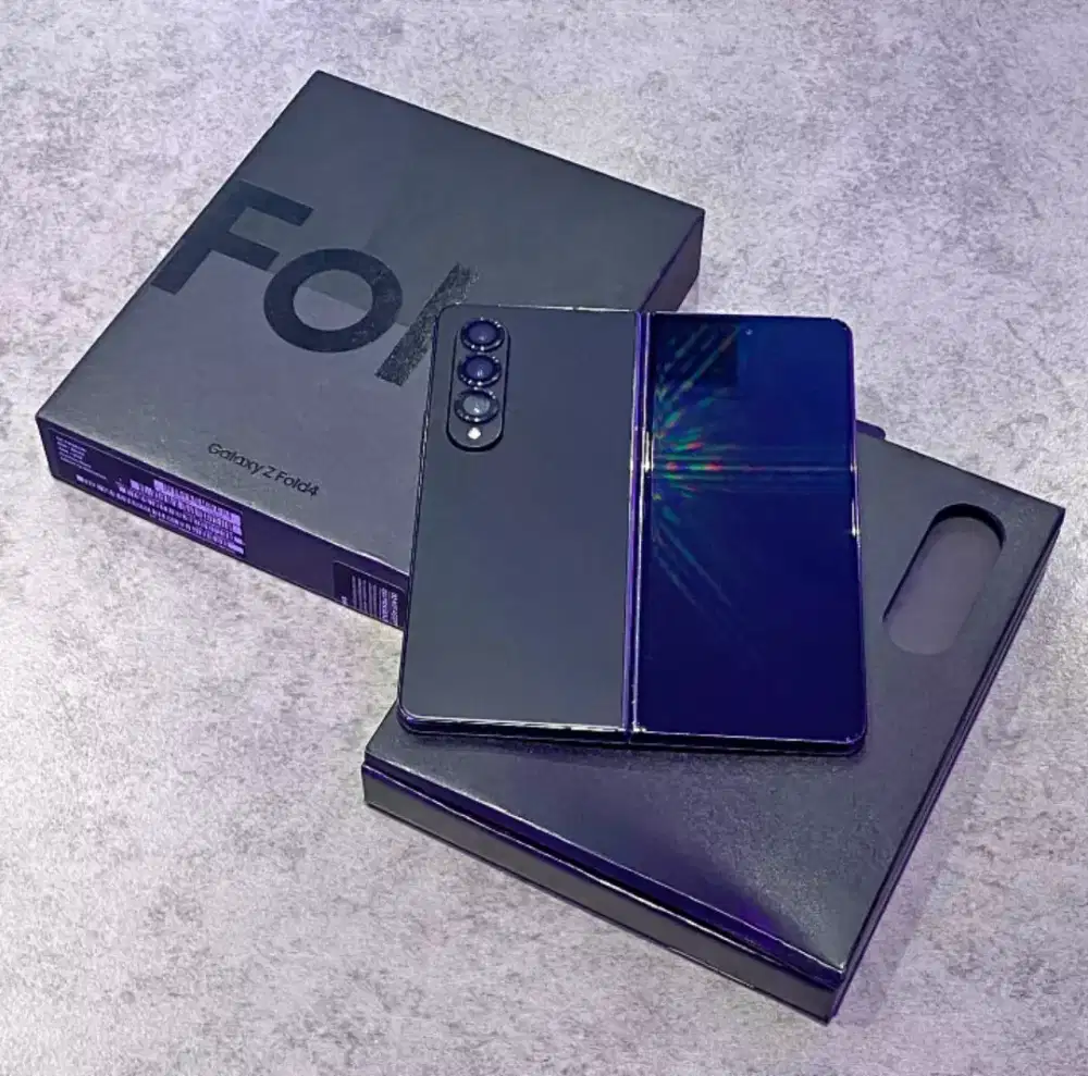 Samsung Galaxy Z Fold 4 12/256 sein no minus