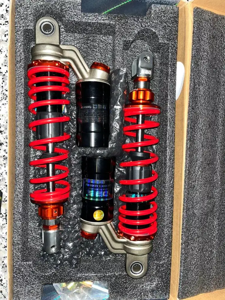 shockbrecker /shockbelakang motor