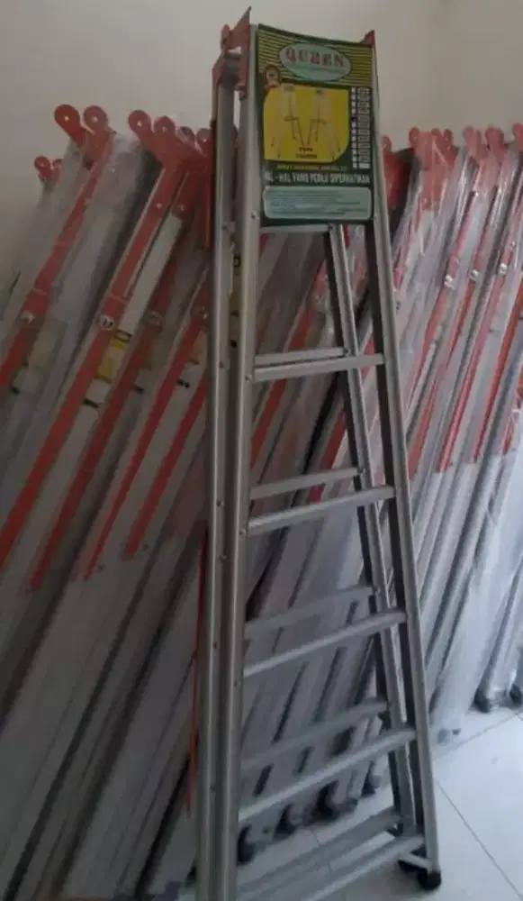 Tangga lipat aluminium tebal baru