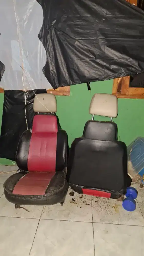 Jual jok bekas mobil taf 4x4