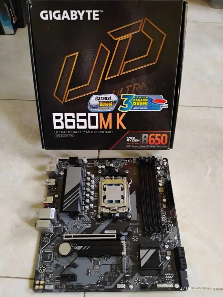 GIGABYTE B650M-K & AMD RYZEN 5 8400F Tray