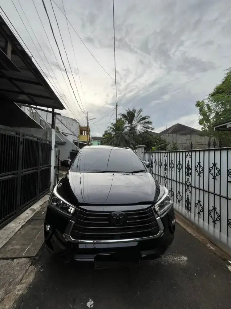 Innova Reborn V 2.4 Diesel Matic