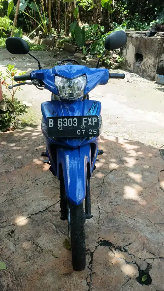 Vega ZR tahun 2010 plat B ckrg Jaw brt pajak of 2013 lengkap