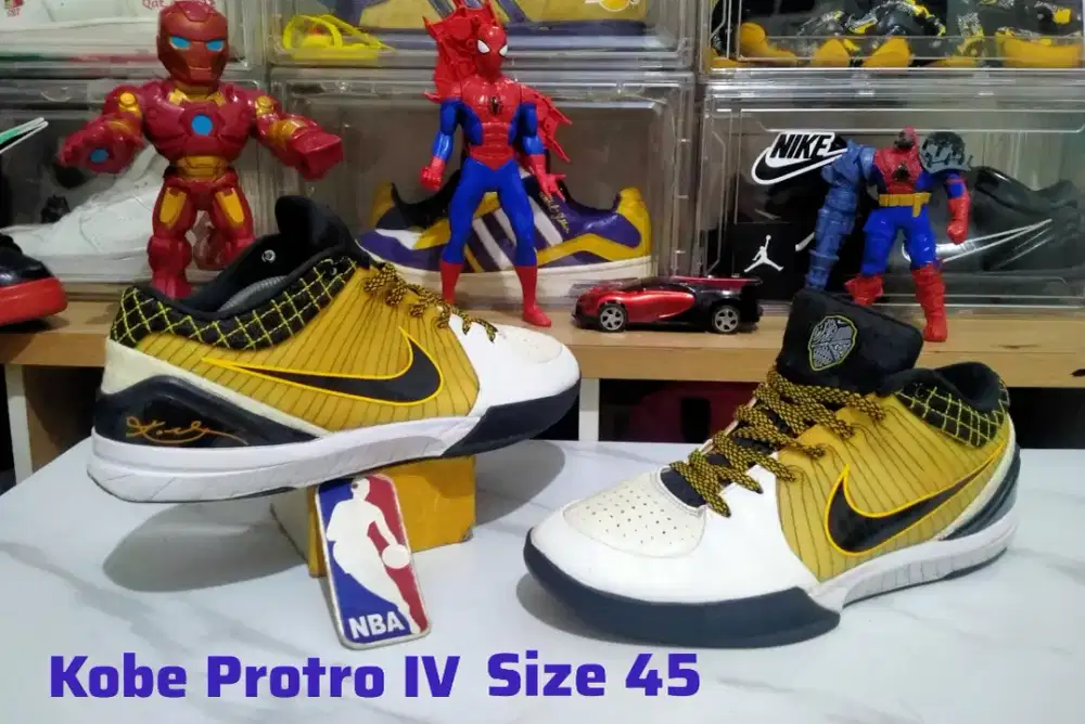 Sepatu Basket Nike Kobe Protro IV size 45