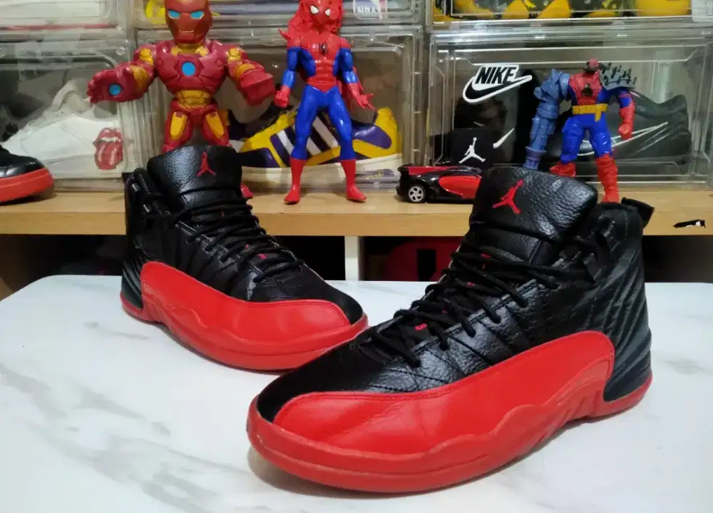 Sepatu Basket Nike Jordan Retro 12 Flu Game size 45
