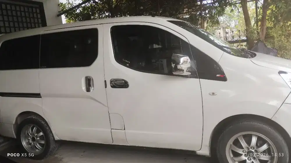 Dijual Nissan Evalia 1,5 MT, hg Nego.