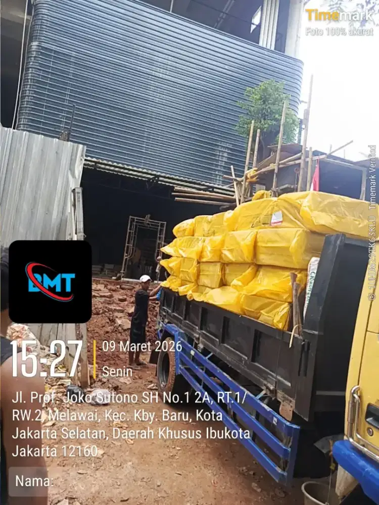 Jasa buang sampah barang bekas tidak terpakai