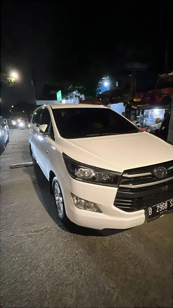 Toyota Kijang Innova 2016 Bensin