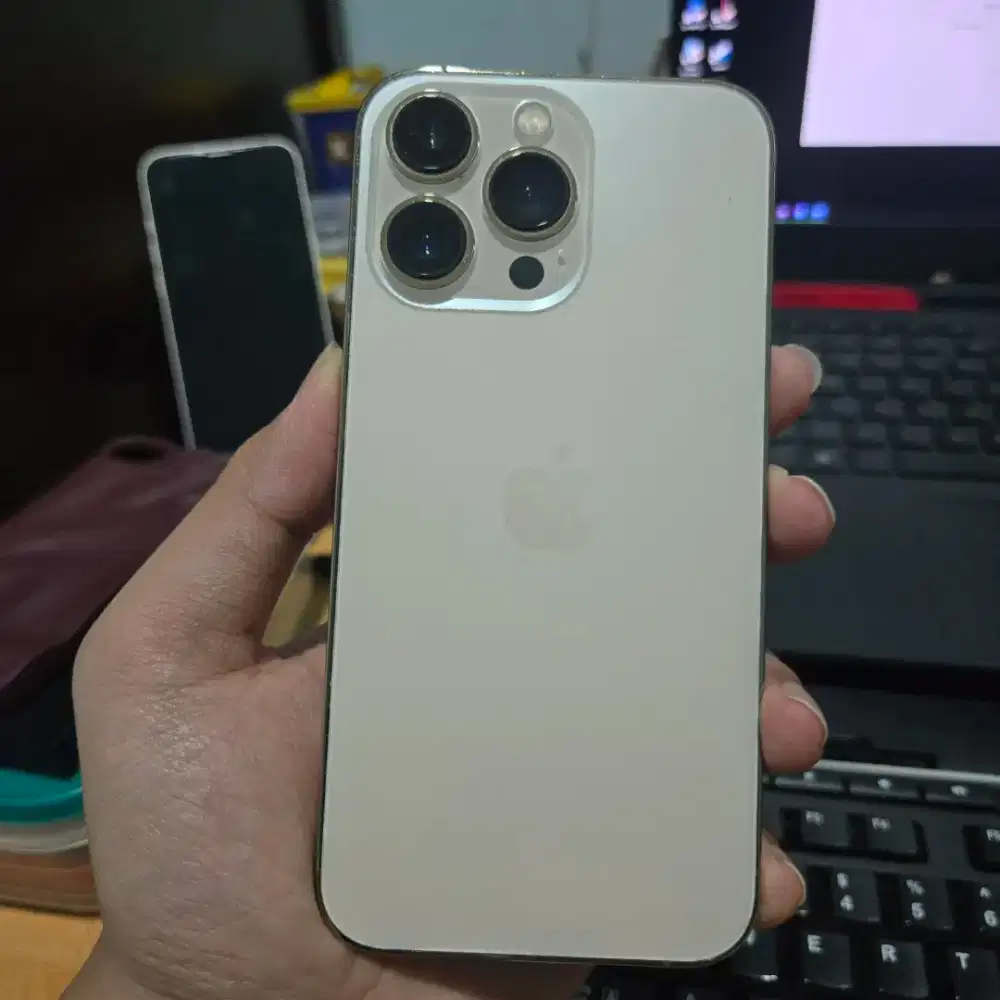 iPhone 13 Pro gold 128Gb beacukai kondisi baca deskripsi