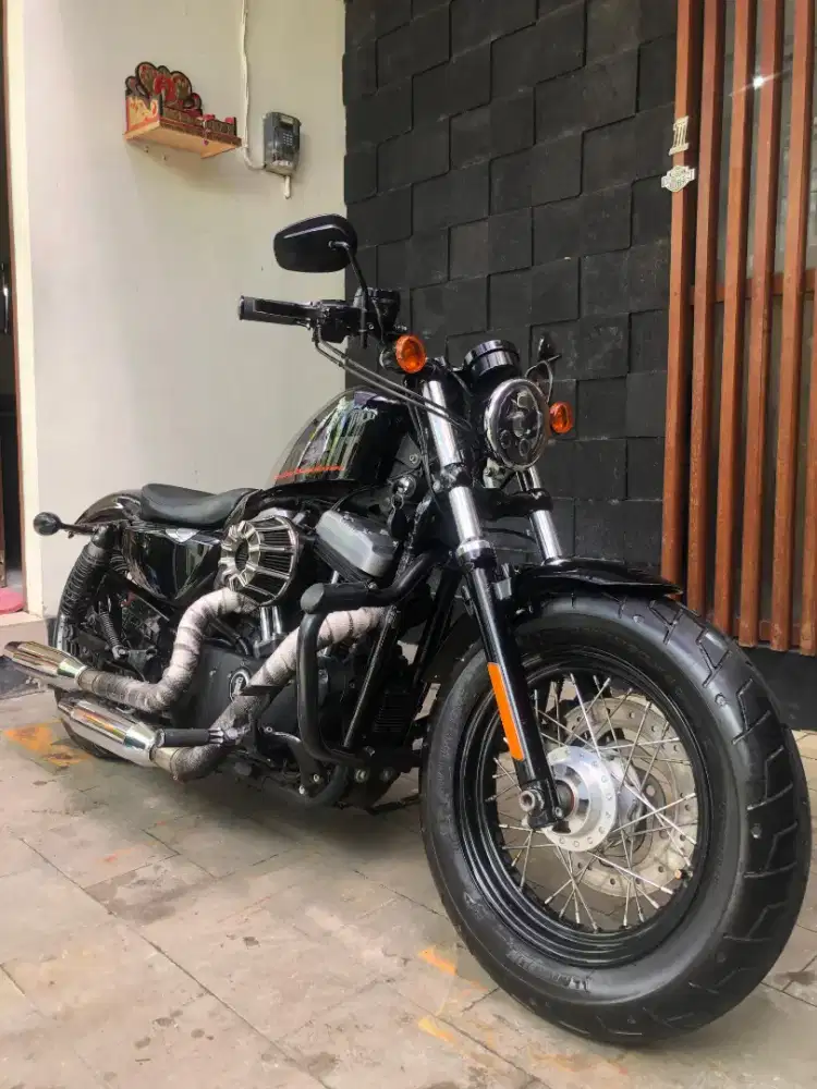 Sportster 48 tahun 2012 Fullpaper Mulus Istimewa