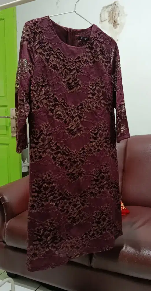 Pakaian Wanita Icon Ukuran M