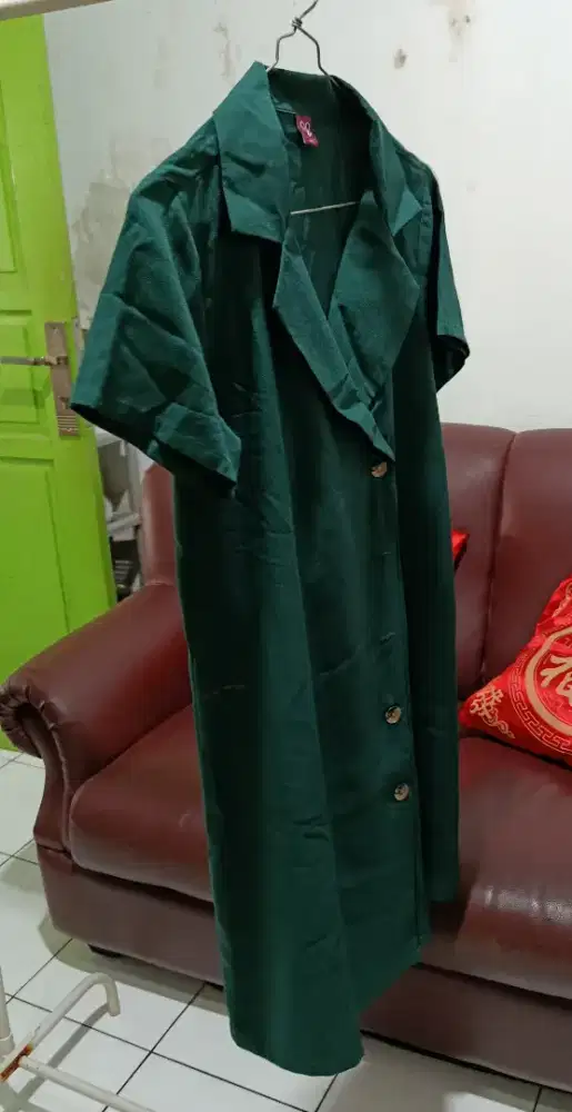 Pakaian Wanita ukuran L