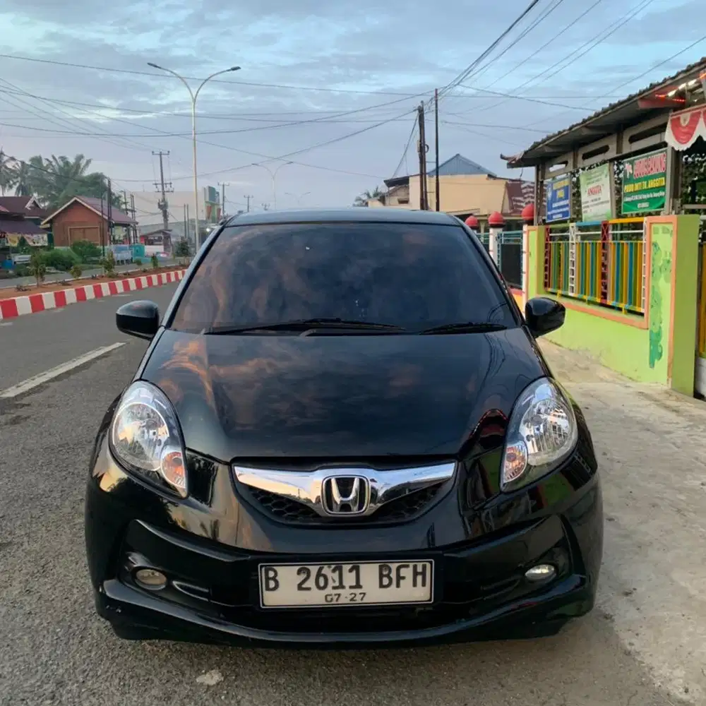 Dijual Mobil Brio E Manual