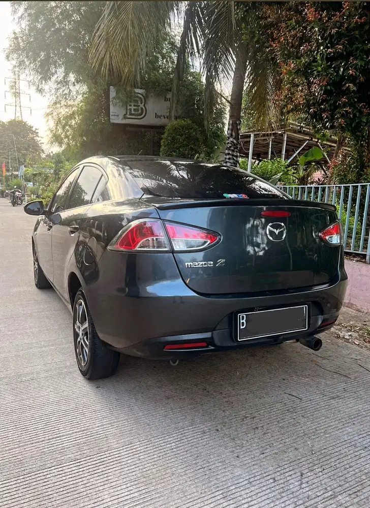 Mazda 2 2011 Bensin