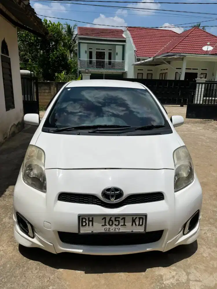 Toyota Yaris Pemakaian Pribadi