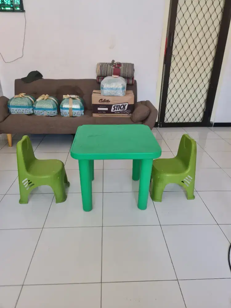 Meja kursi anak 1 set