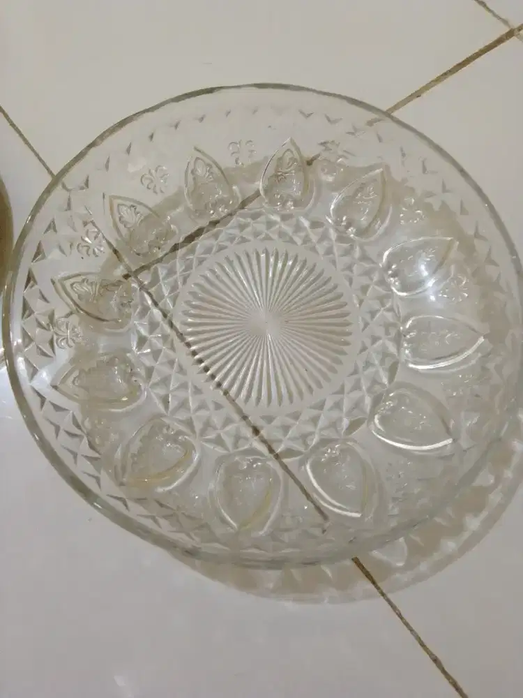 Piring saji Dan piring gias