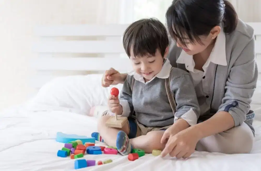 Dicari baby sitter berpengalaman