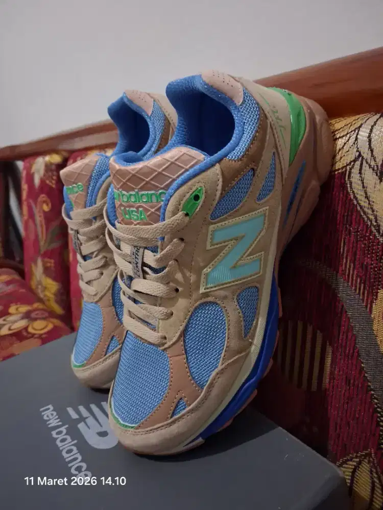 Sale...New Balance 990 USA Peach Blue
Size 42 insole 26,5cm
