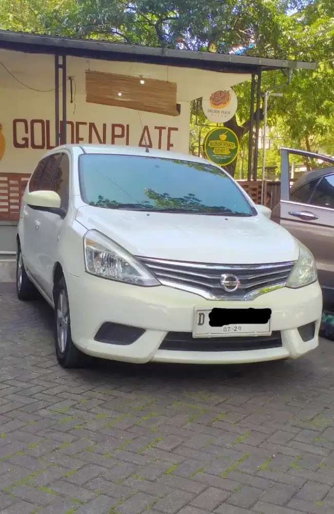 Grandlivina SV At 2014 nama sendiri terawat jual cepat saja