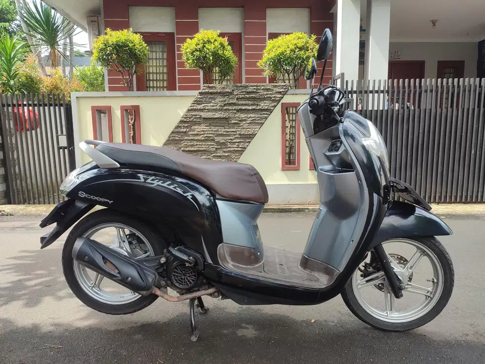 JUAL SCOOPY TAHUN 2019 CAKEP