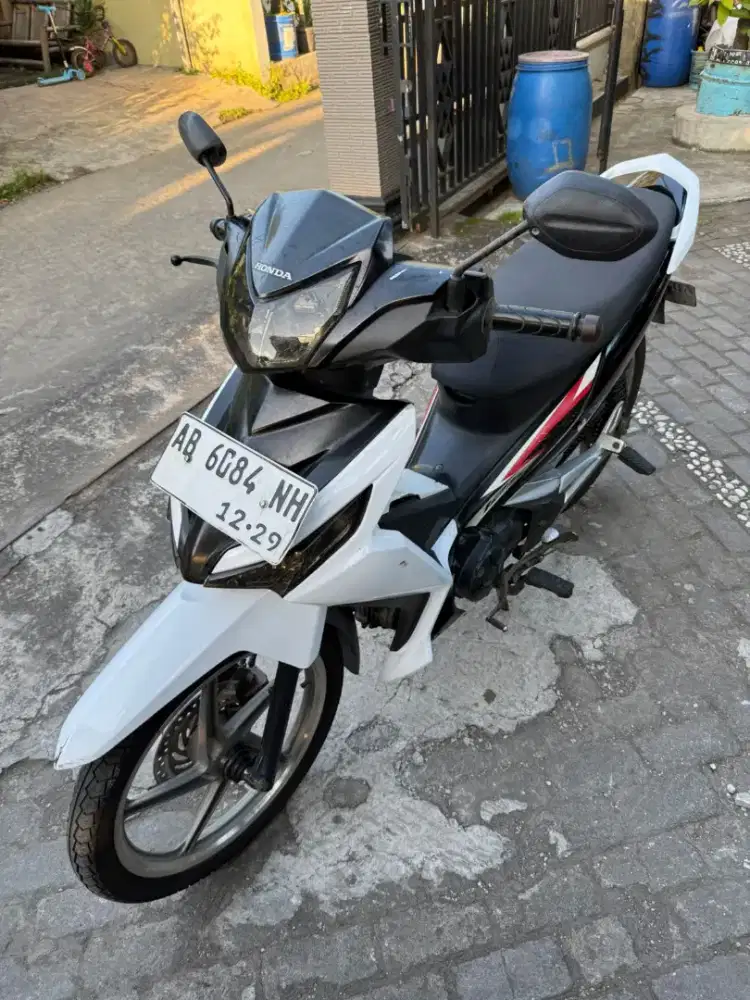 Honda Supra 125 injeksi THN 2014 plat AB kota