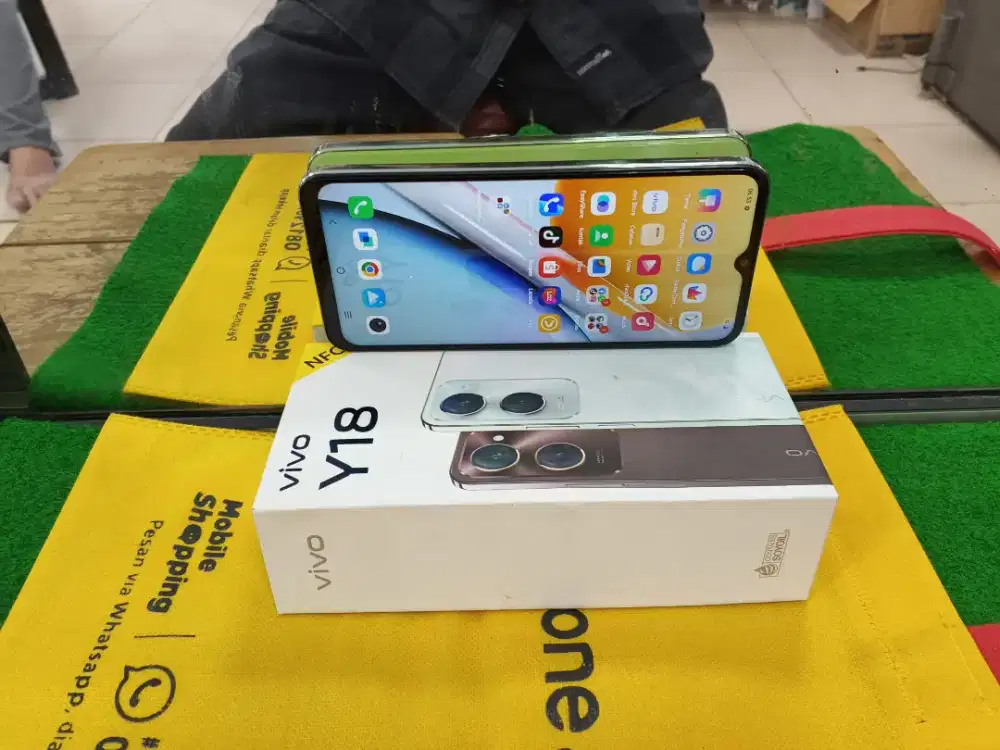 VIVO Y18 Ram 4/64 gb mulus no minus lengkap
