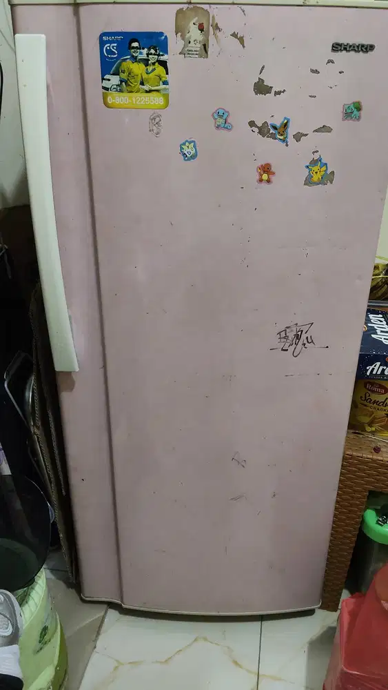 Kulkas 1 pintu.Merk SHARP