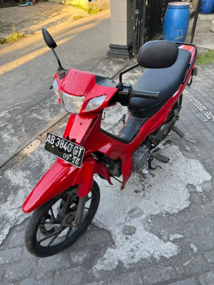 Vega R THN 2001 plat AB Bantul
