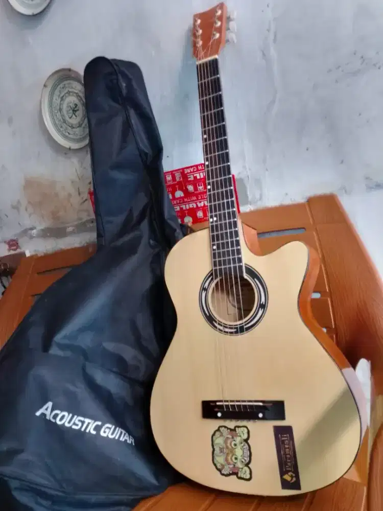 Jual gitar yamaha f310 sangat mulus dan terawat lokasi pasarminggu jks