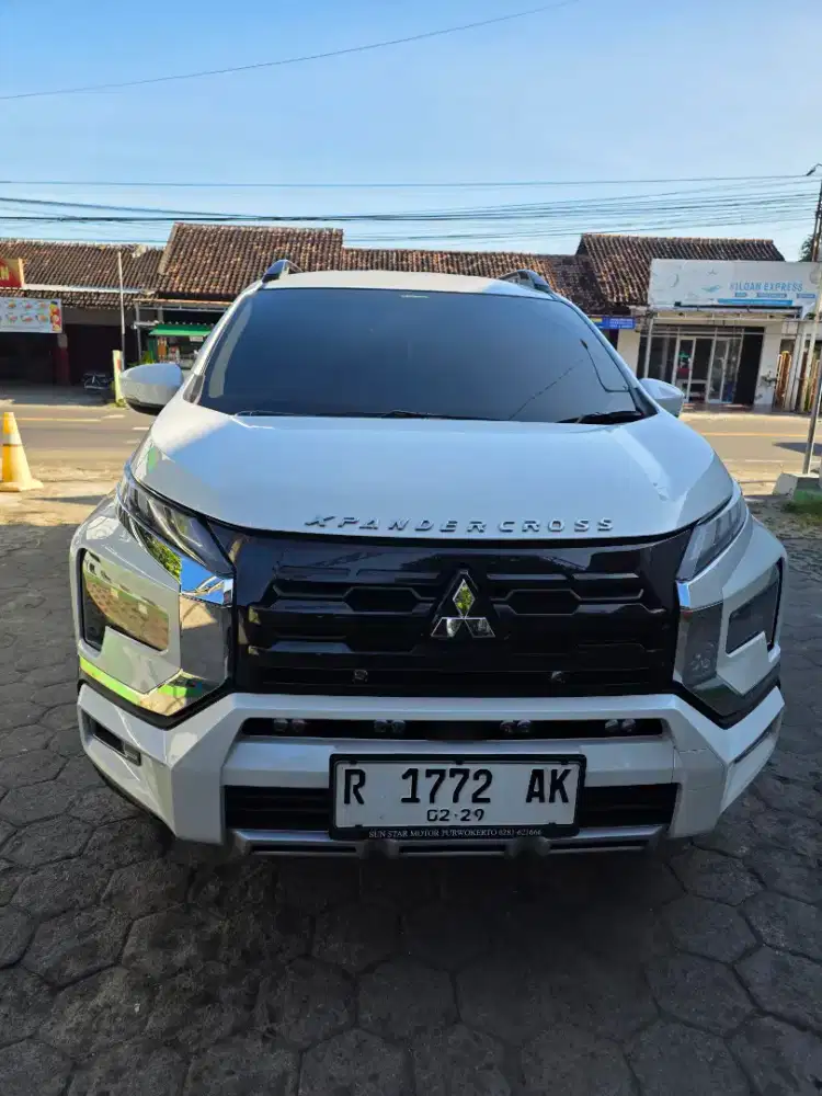Xpander cross matic tahun 2024