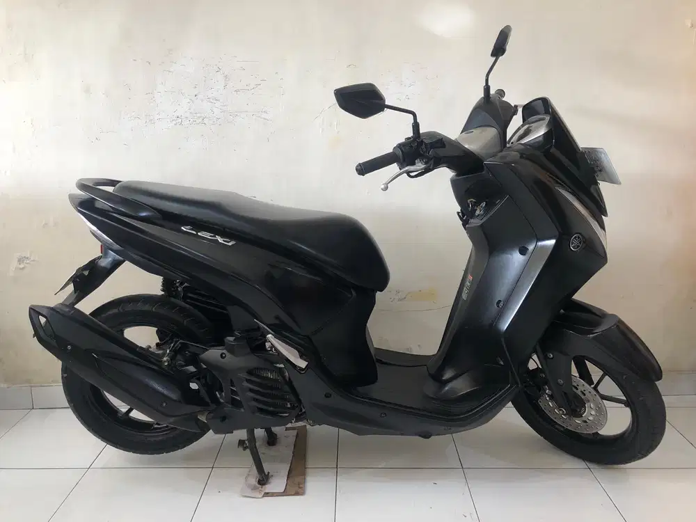 Yamaha Lexi 125 Th.2019 black!!